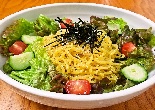 特製麺のラーメンサラダ